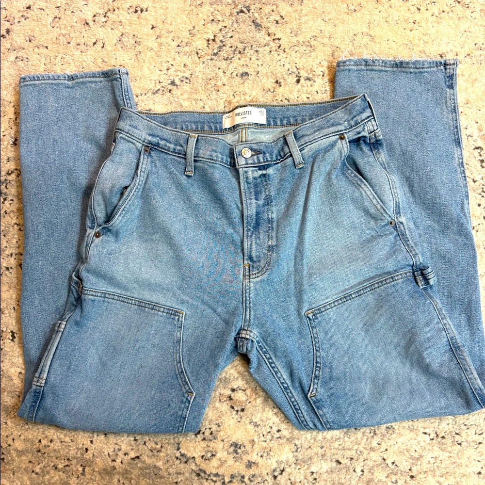 Men’s Hollister Jeans (Loose fit) 👖 W- 32 L-32